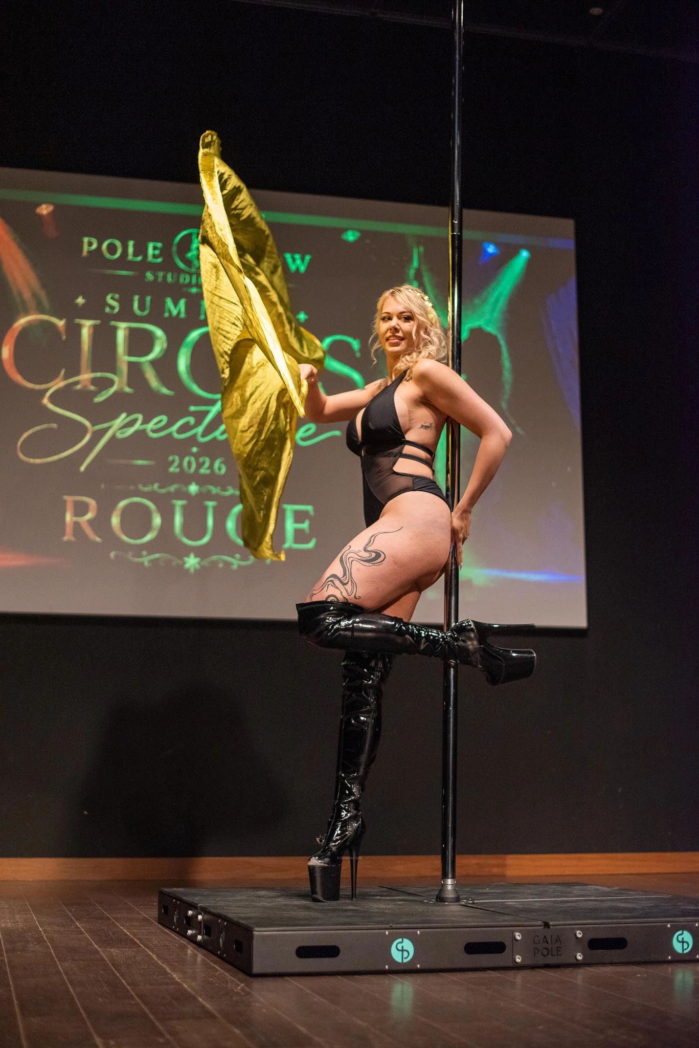 Pole dance student showcase — RST_6716